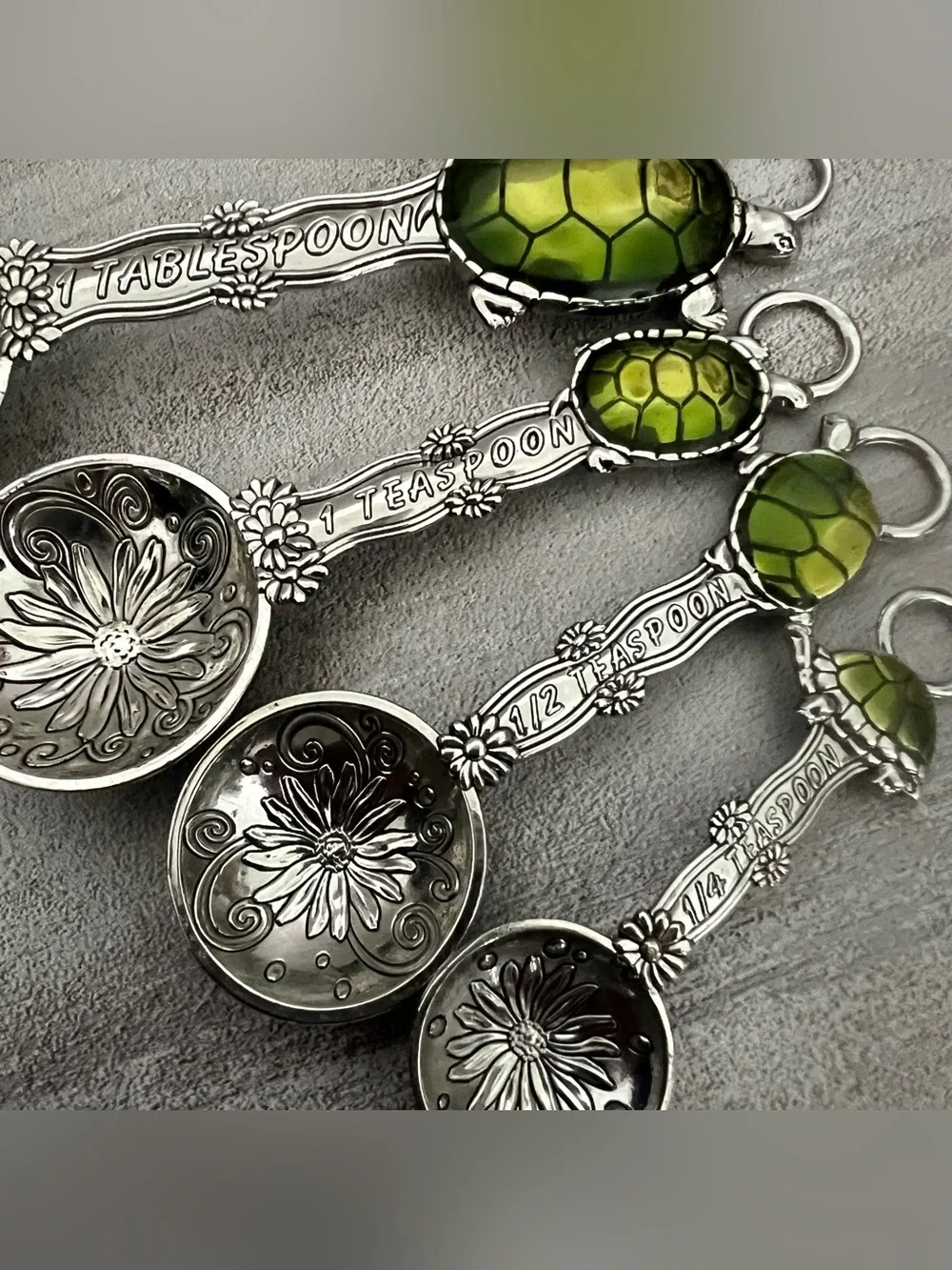 Turtle Silver Tone Measuring Spoons set of 4